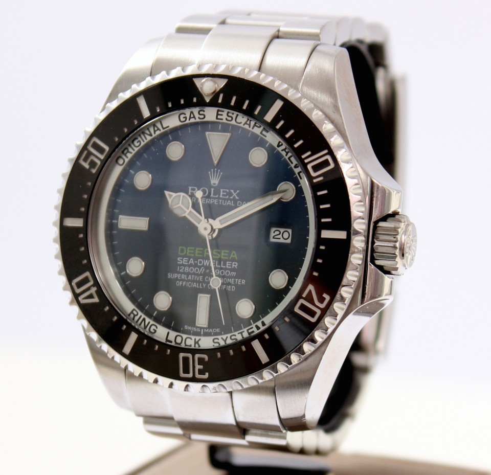 Rolex Sea-Dweller Deepsea D-Blue â€œJames Cameronâ€ Ref. 116660