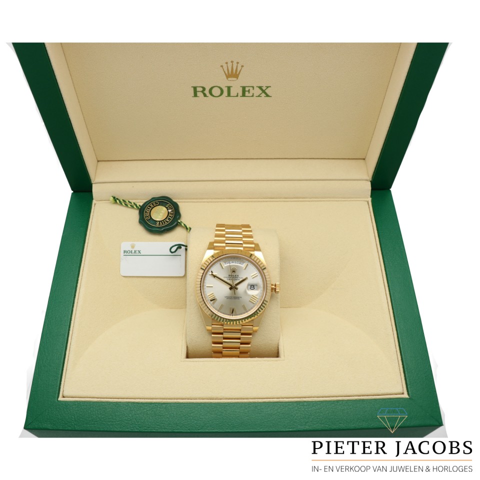 Rolex Day-Date 40 Geelgoud Ref. 228238