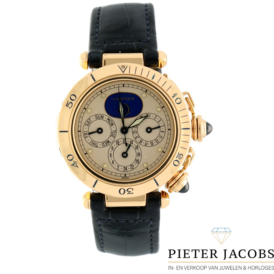 Cartier Pasha Seatimer Calendar Moonphase 18K. Goud