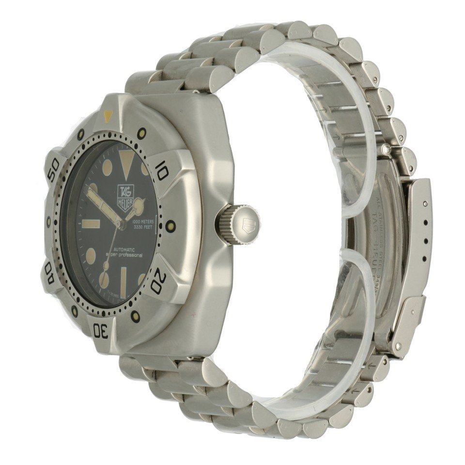 TAG Heuer Super Professional WS2110 42mm