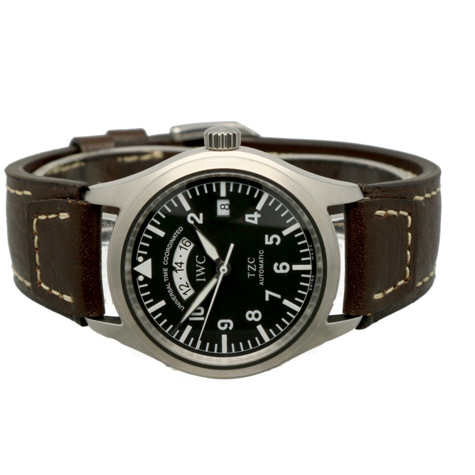 Pilot Spitfire UTC. IW3251