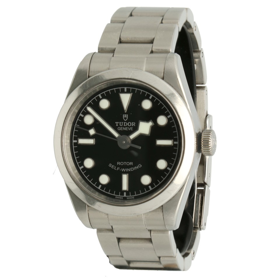 Tudor Heritage Black Bay 32