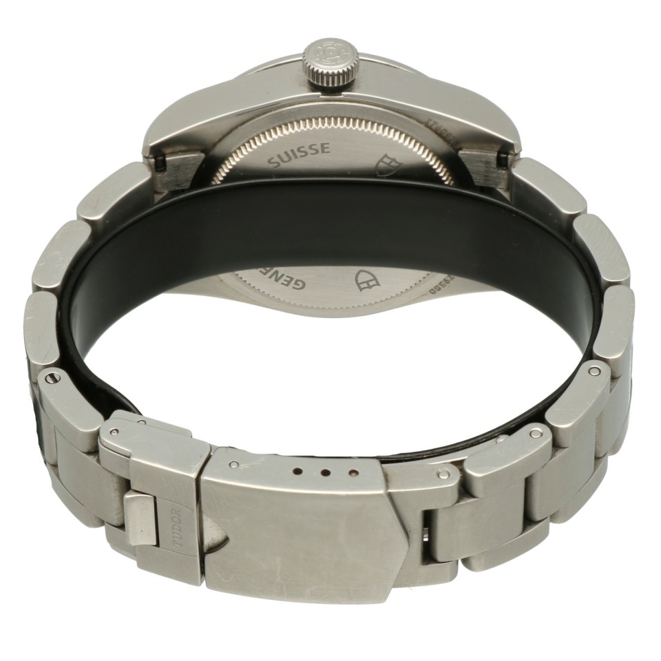 Tudor Heritage Black Bay 32