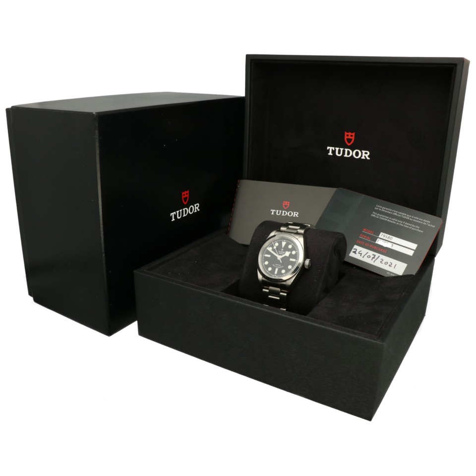 Tudor Heritage Black Bay 32