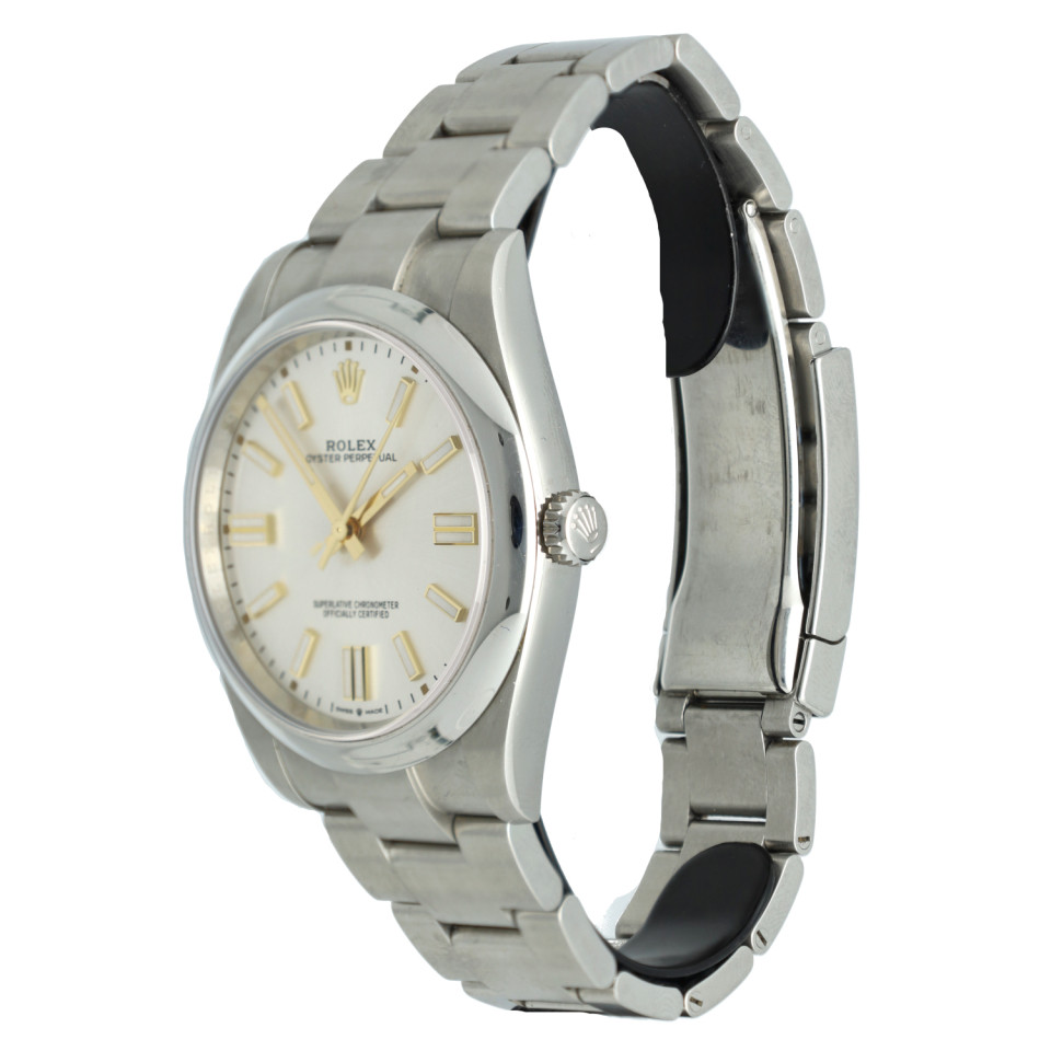 Rolex Oyster Perpetual 41 Ref: 124300 Full Set
