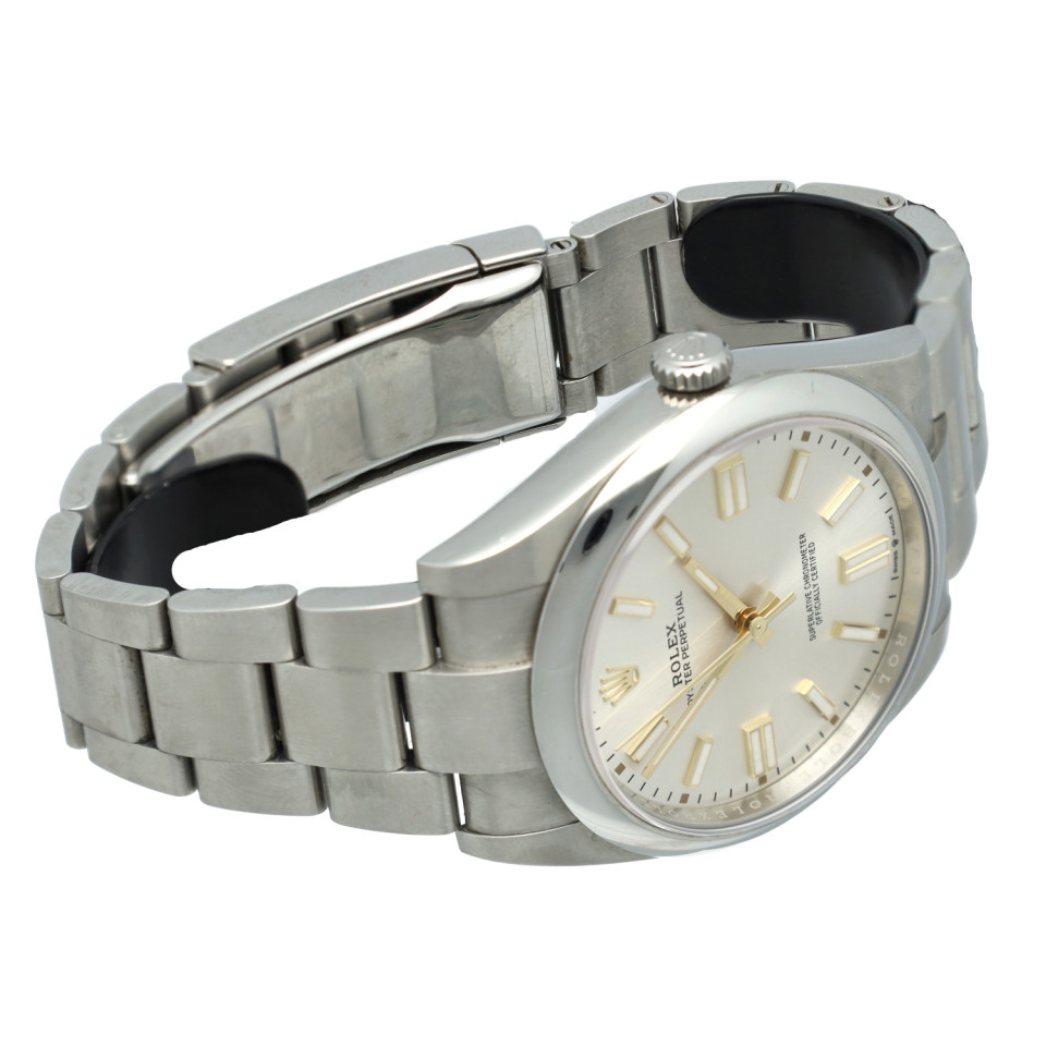 Rolex Oyster Perpetual 41 Ref: 124300 Full Set