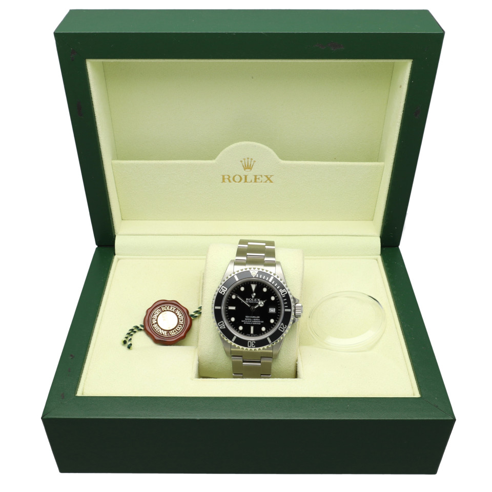 Rolex Sea-Dweller 4000 Ref: 16600 NOS