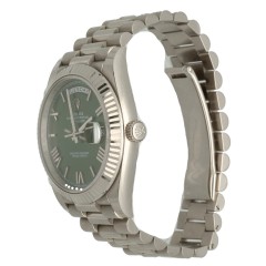 Rolex Day-Date 40 Ref.228239 White Gold Olive Green